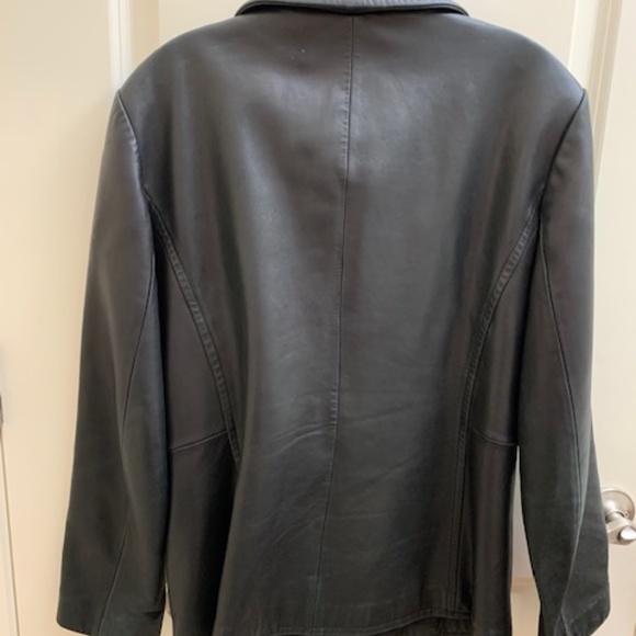 Liz Claiborne Black Leather Jacket - Picture 3 of 6